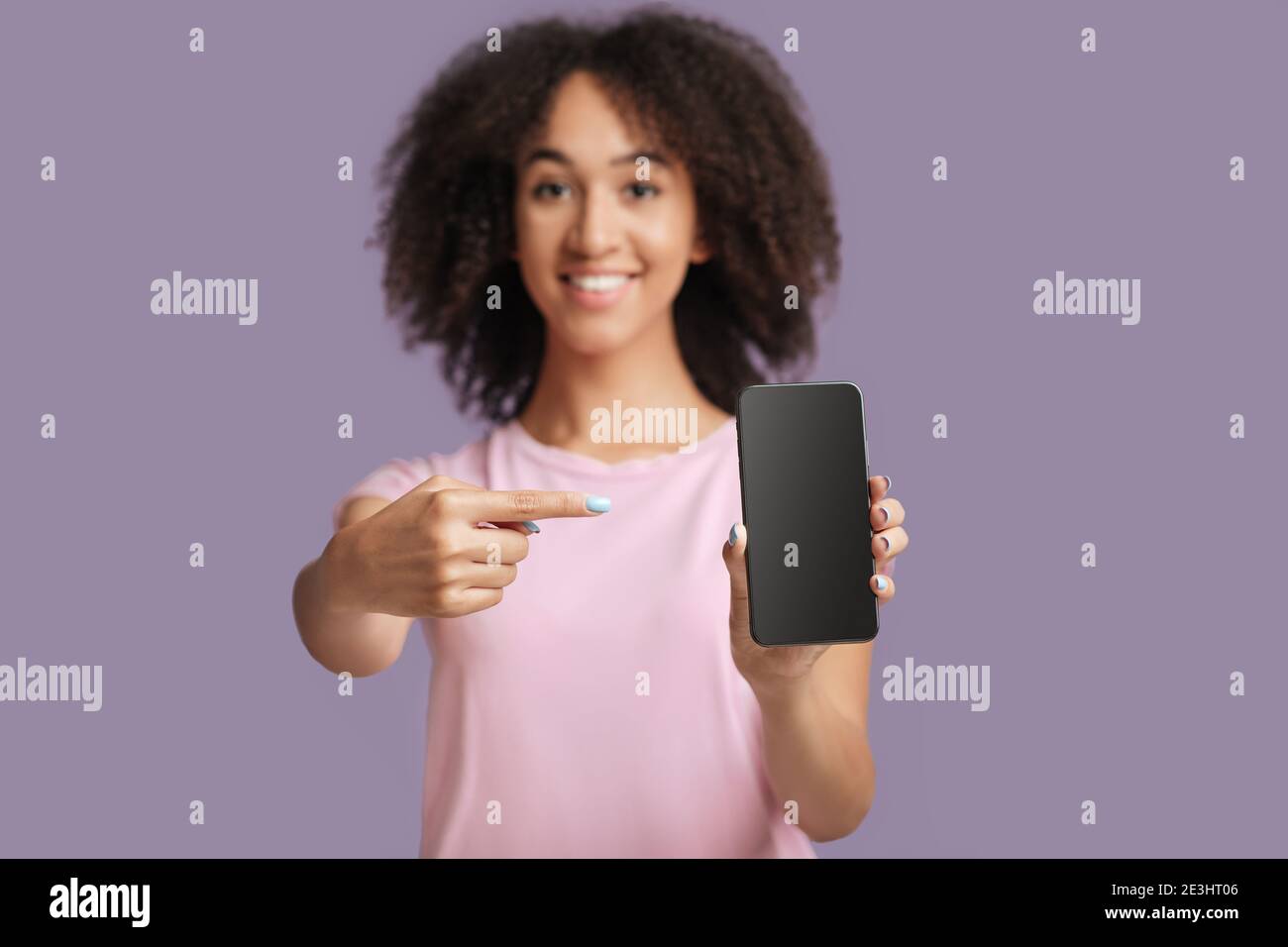 Anzeige, Online-Tipps, Tricks und tolle Bewertungen Stockfoto