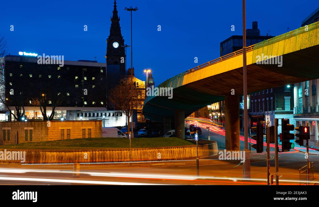 Churchill Way Flyover, verbindet die Commutation Row mit der Dale Street, Liverpool. Erbaut in den frühen 70er Jahren abgerissen 2019 aufgrund von strukturellen Defekten. Stockfoto