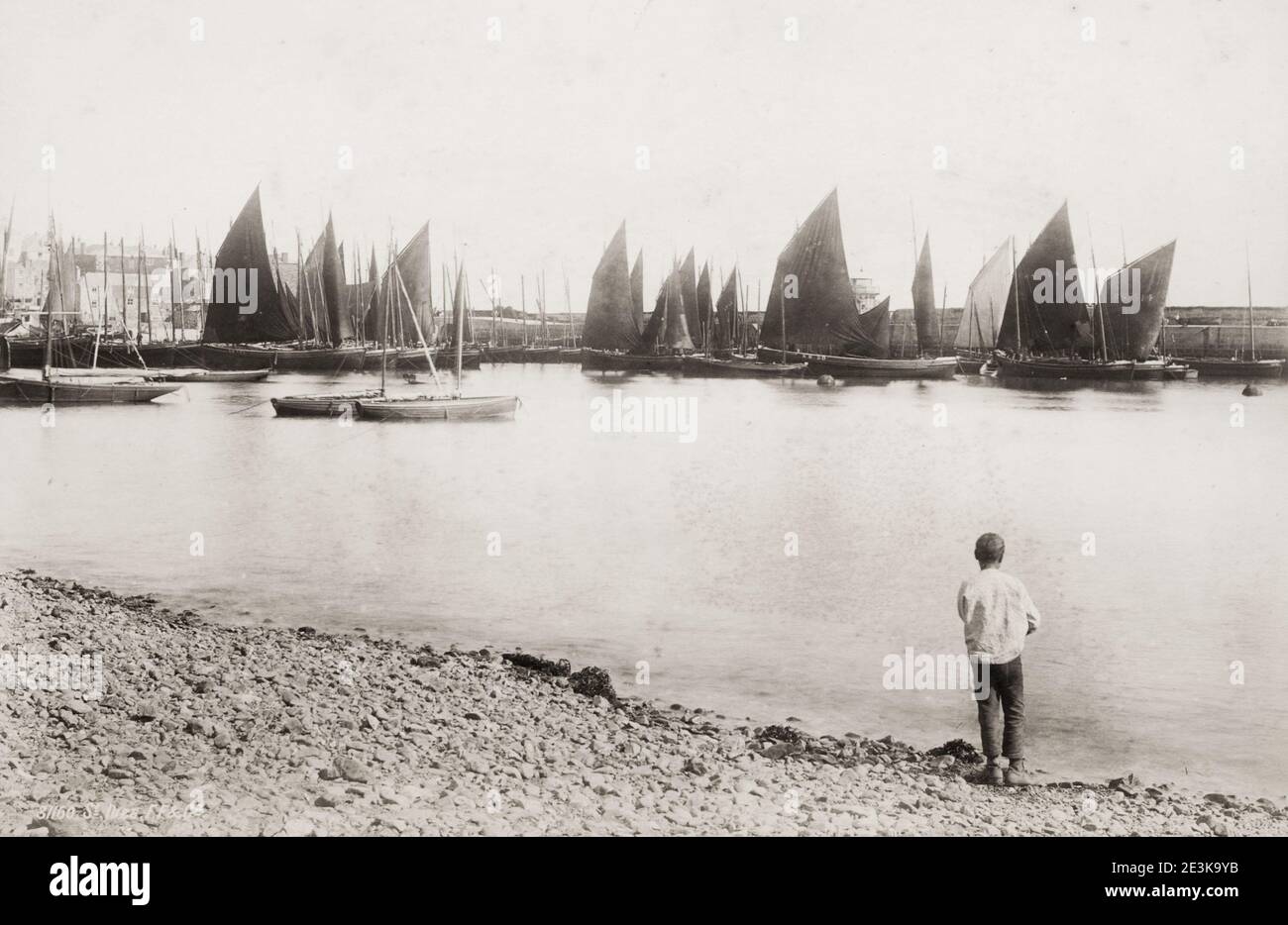 Vintage-Foto aus dem 19. Jahrhundert: Fischerboote und der Strand, St. Ives, Cornwall. Stockfoto