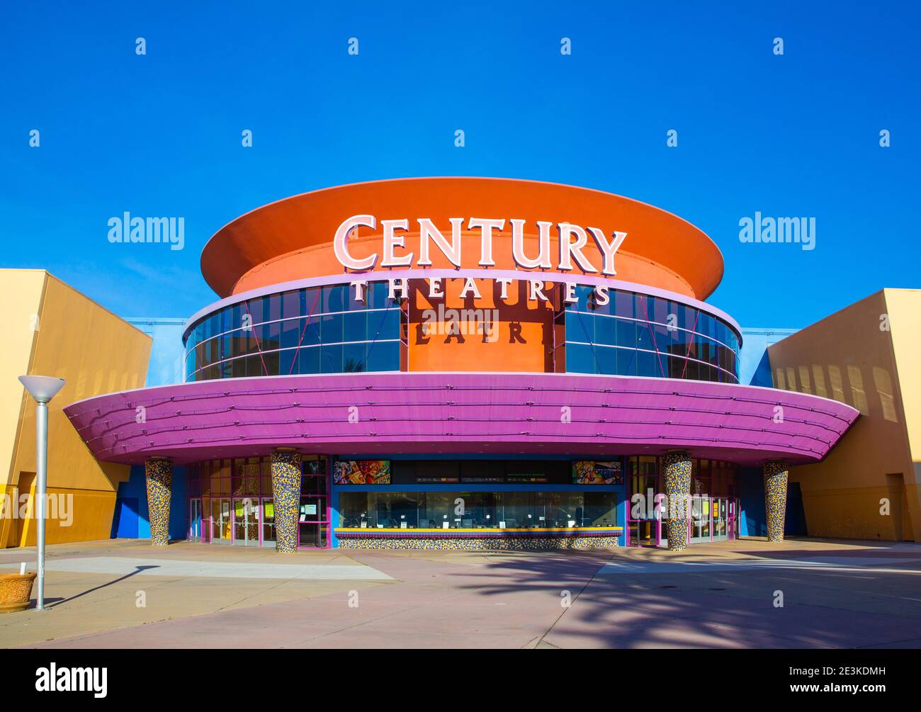 Santa Clara, CA USA - 14. Januar 2021: Century Theatres Kinokette, die viele Multiplexe vor allem in Kalifornien, Colorado, Nevada betreibt Stockfoto