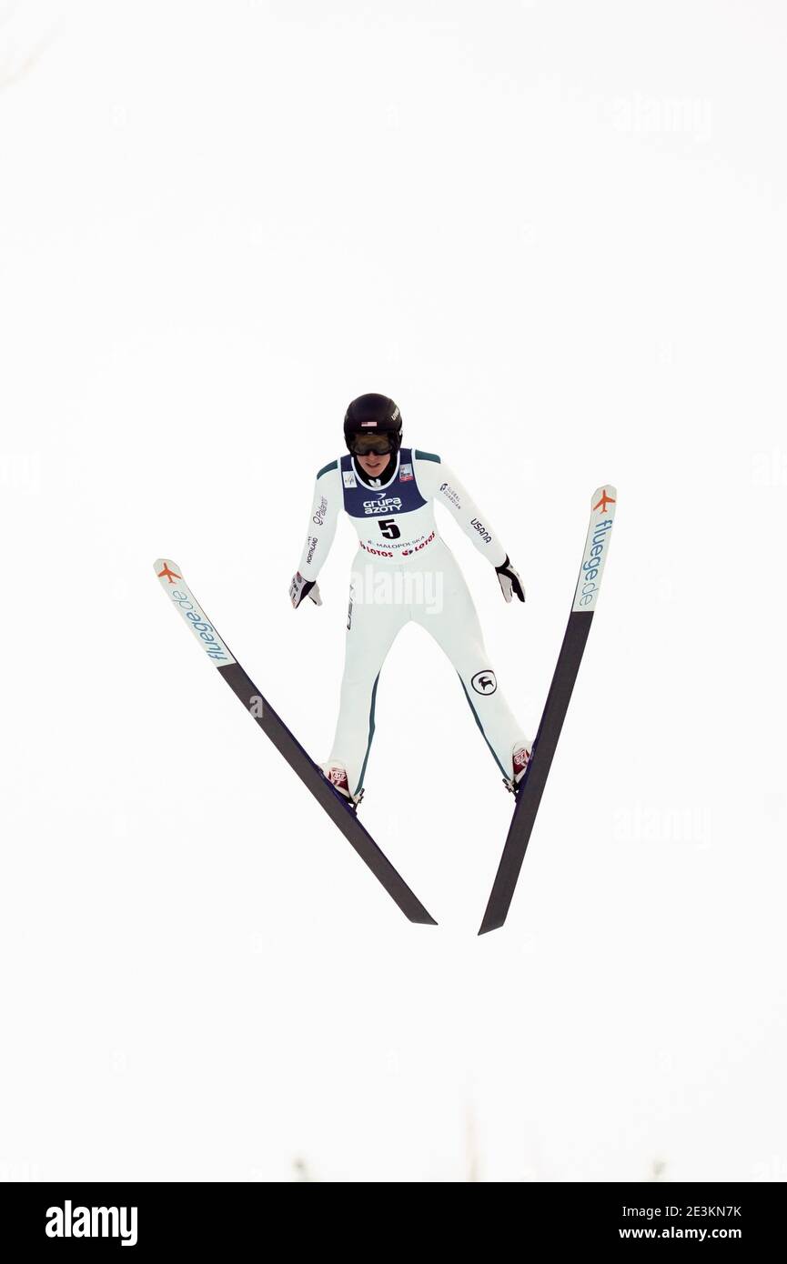 Decker Dean in Aktion gesehen beim Einzelwettbewerb des FIS Skisprung Weltcups in Zakopane. Stockfoto