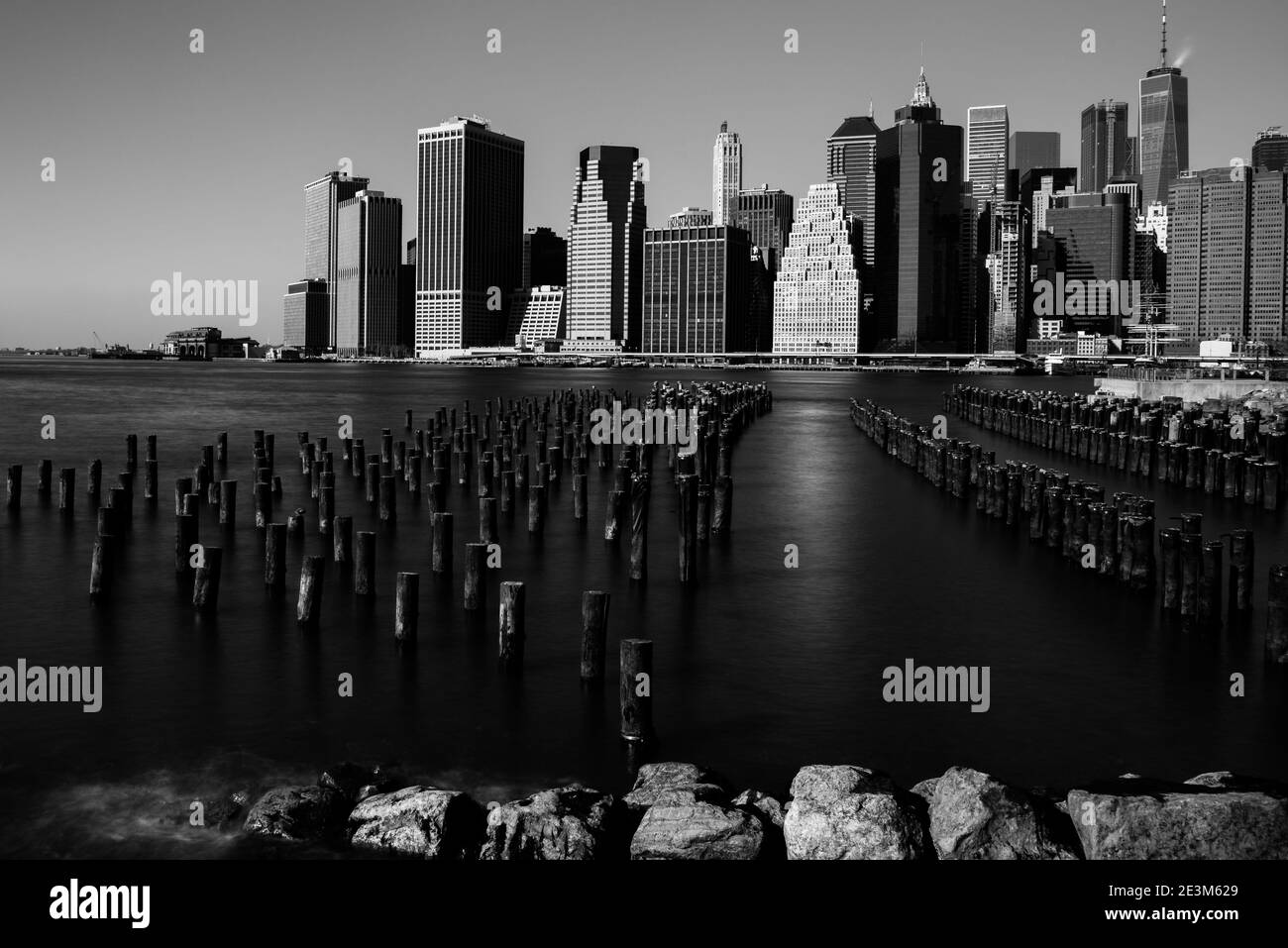 Landschaft von Manhattan. Blick auf Brooklyn Bridge Park nach Manhattan. Stockfoto