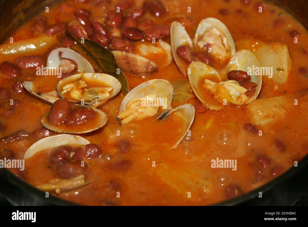 Herzmuscheln Teller Stockfoto