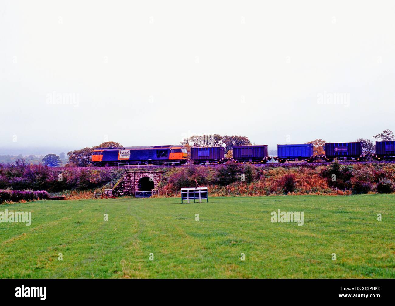 Lastzug der Klasse 60 in Keld, Cumbria, mit der Carlsile Railway, England Stockfoto