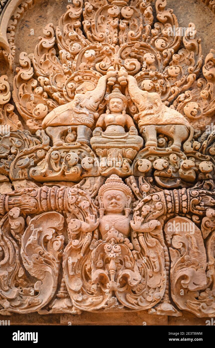 Schnitzereien am Angkor Temple Complex, Kambodscha Stockfoto