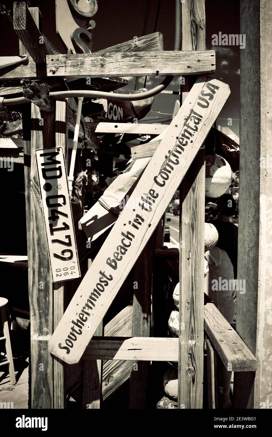 Schilder in Bo's Fish Wagon Restaurant in Key West, FL, USA. Berühmte Destination Lage. Stockfoto