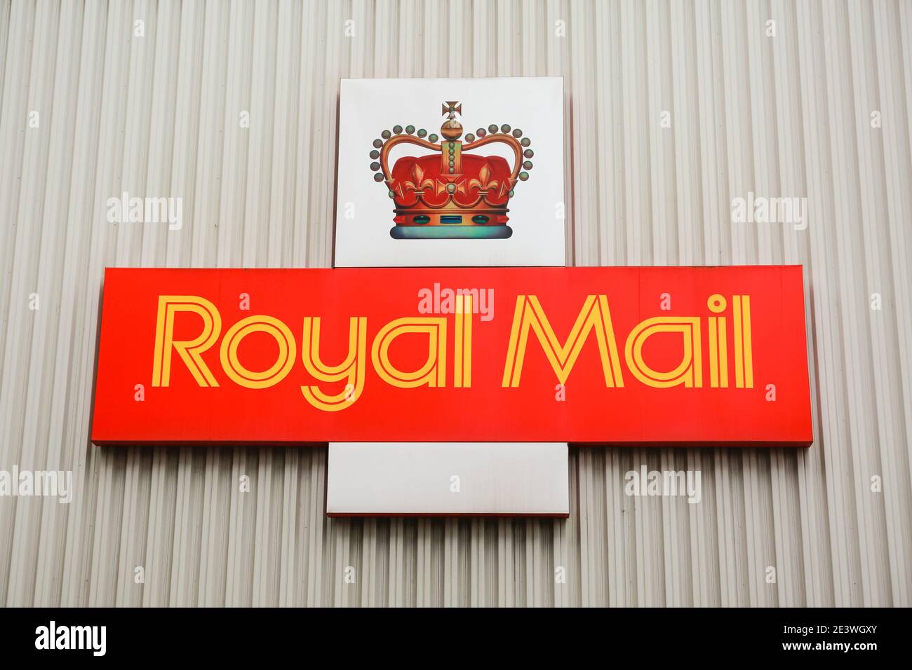 London, Großbritannien. Januar 2021, 19. Royal Mail Schild, Logo auf Barnby Street. Quelle: Waldemar Sikora Stockfoto