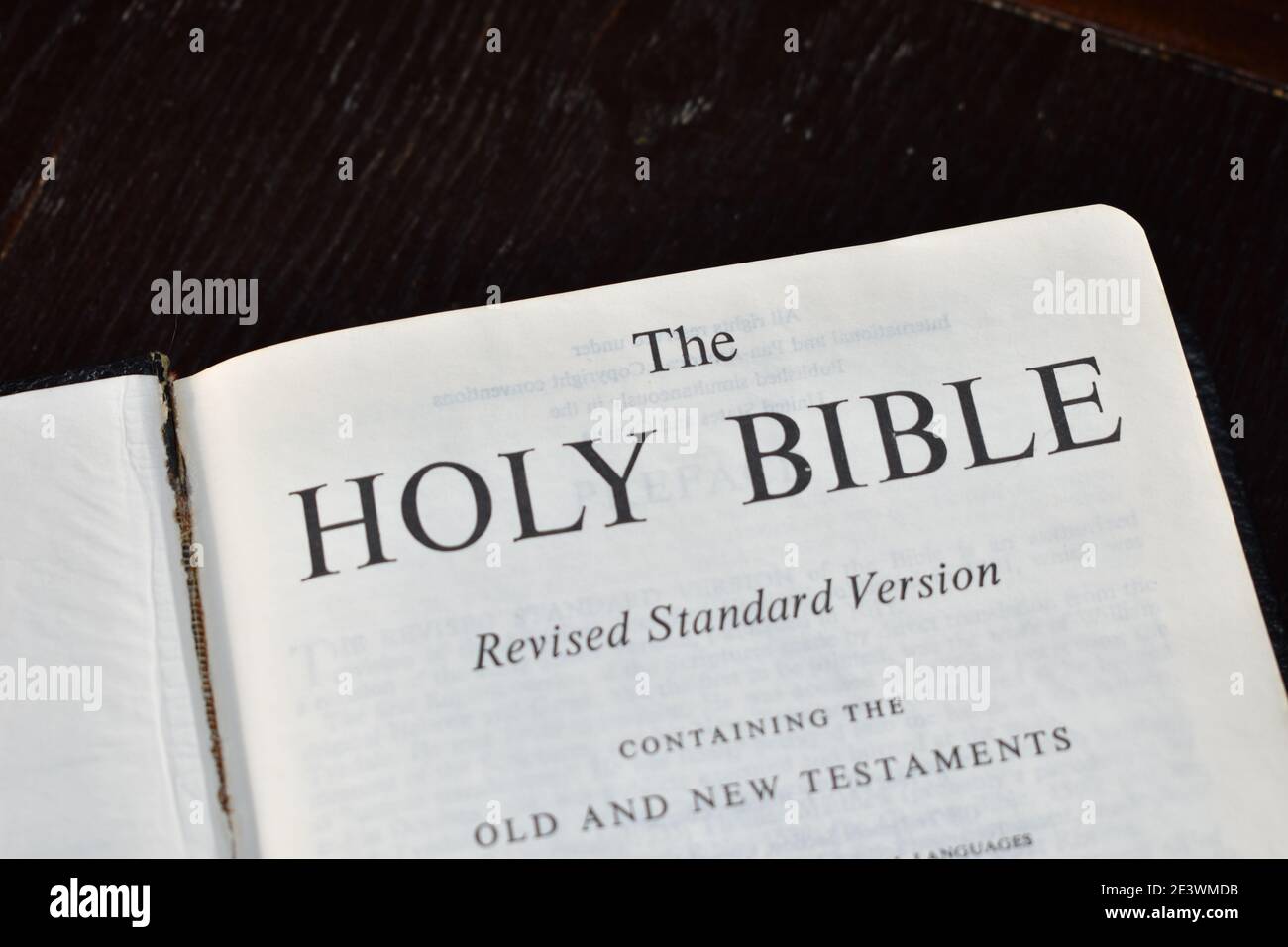 Die Heilige Bibel Stockfoto