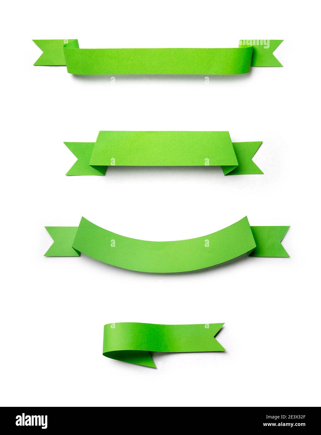 Grünes Papier Verwendung als Etikett Banner auf weißem Hintergrund mit