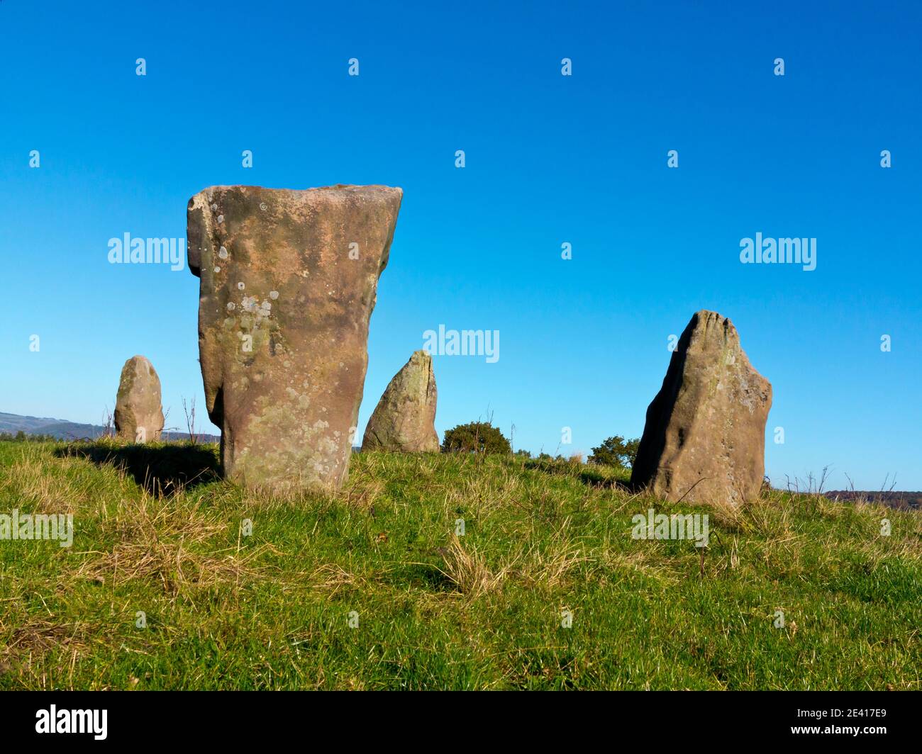 Nine Stones Close oder Grey Ladies ein bronzezeitlicher Stein Kreis in der Nähe von Harthill Moor und Birchover im Peak District National Park Derbyshire England Großbritannien Stockfoto