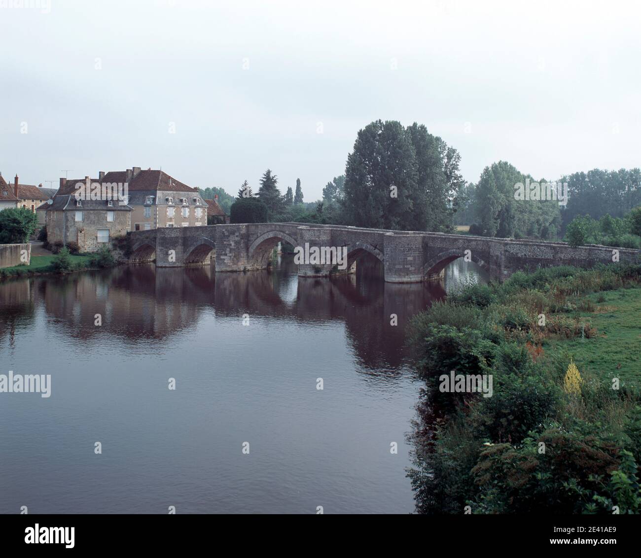 Totale gotische Brücke Stockfoto