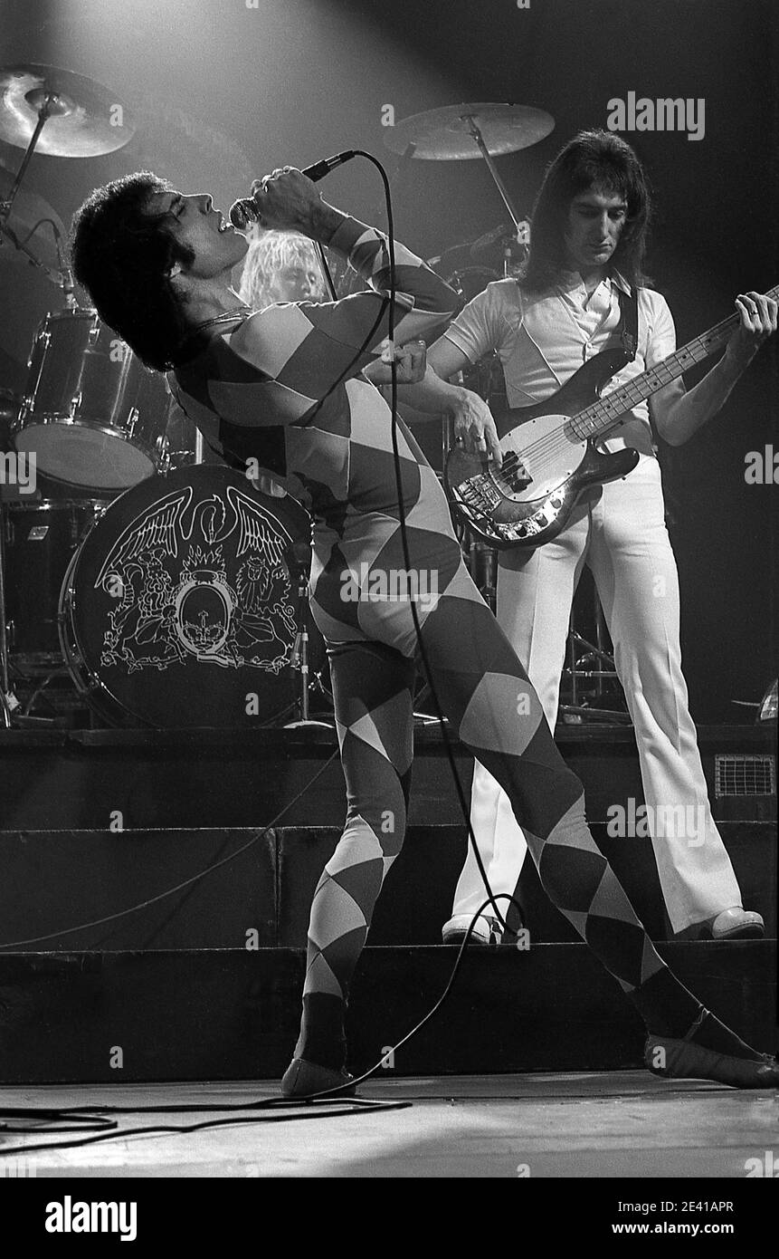 Queen. British Rock Band.Llve Gig in Southampton Gaumont 26/5/1977. 'Summer Tour 77' Stockfoto