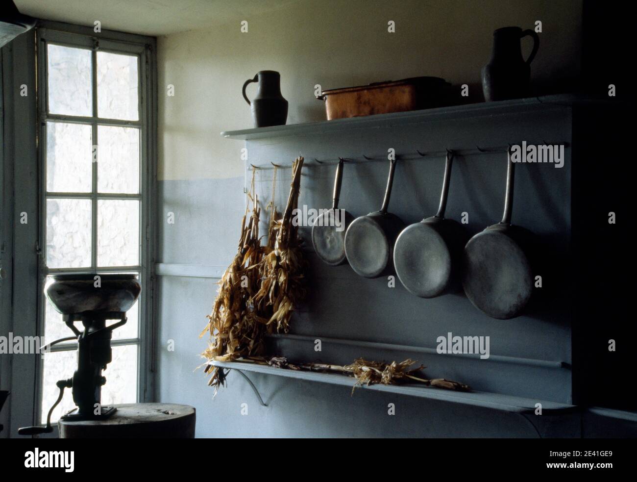 Küche, Kupfertöpfe Stockfoto