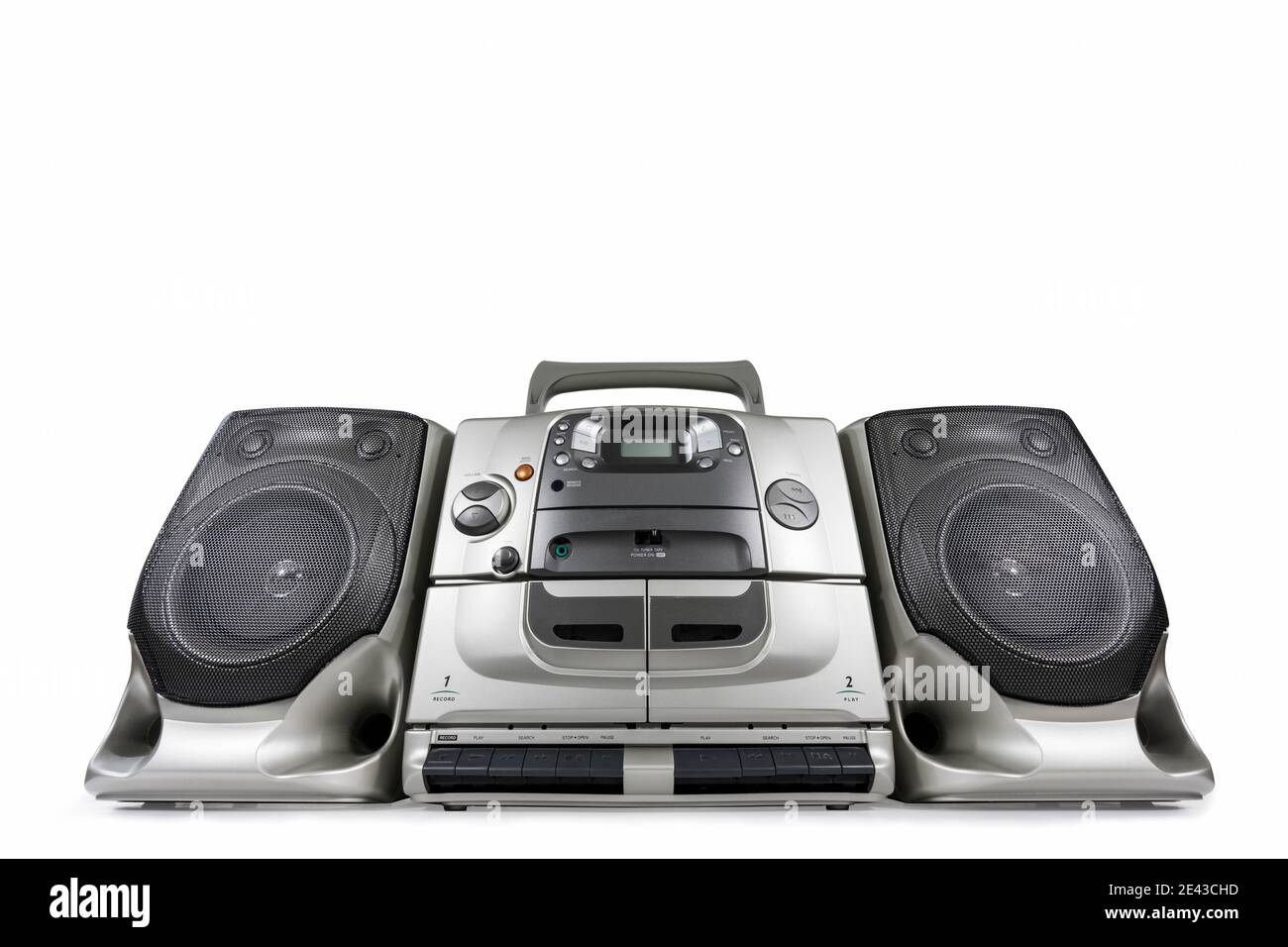 Große Vintage Boom Box tragbare Stereo-Radio mit Doppel-Kassette Kassettenspieler und Recorder auf weiß. Stockfoto