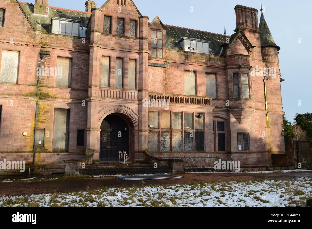 Mount Melville, ehemaliges Herrenhaus und verlassene Entbindungsklinik, Craigtoun, St Andrews, Fife, in gutem Zustand für die Sanierung als Hotel Stockfoto