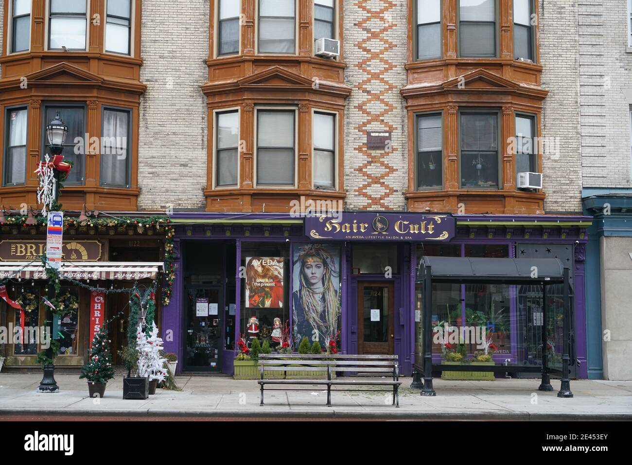 Hoboken, New Jersey, Washington Street mit Fassaden aus dem 19. Jahrhundert Stockfoto