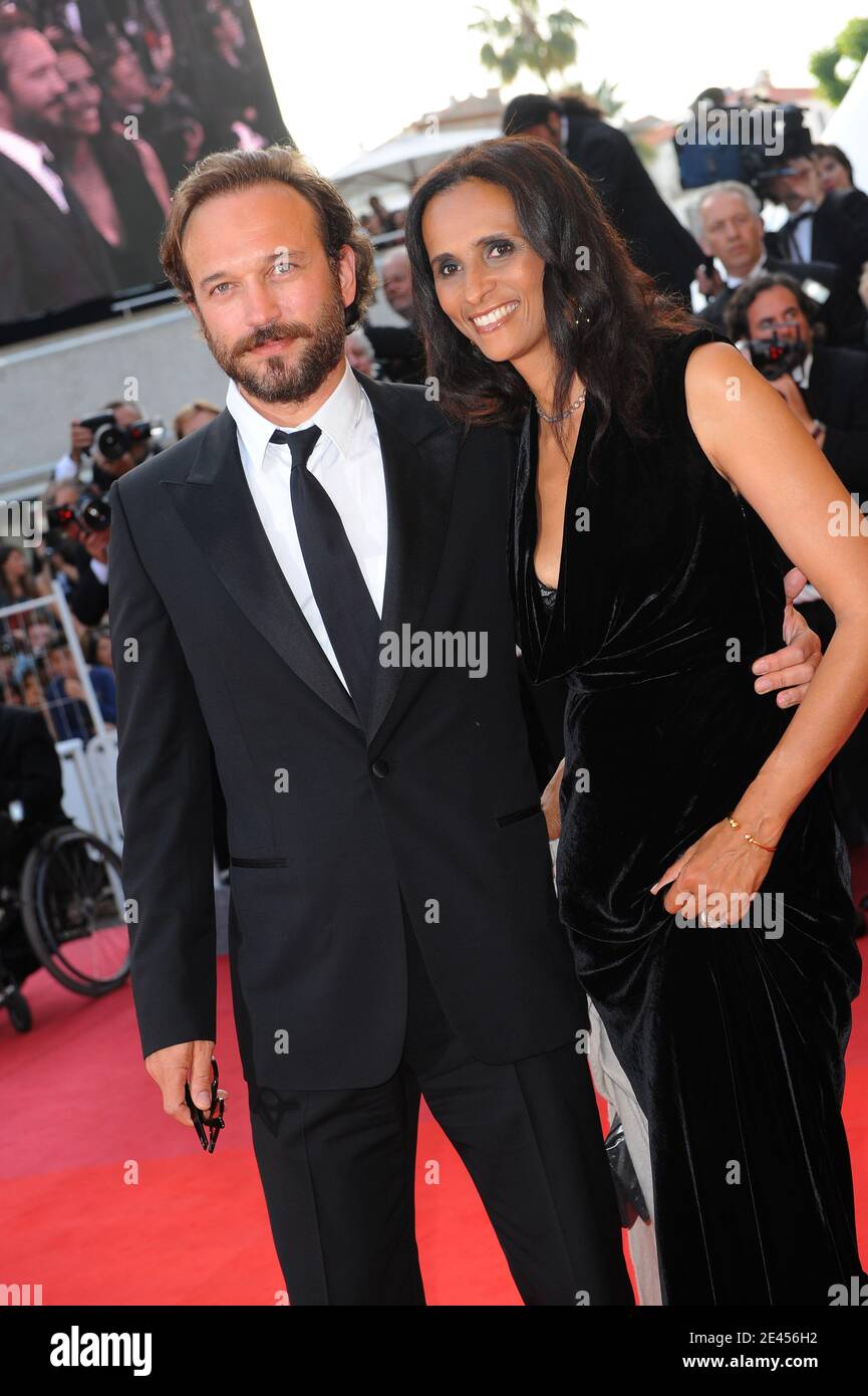 Vincent Perez und Karine Silla kommen zur Vorführung von "Inglourious Basterds" während der 62. Filmfestspiele von Cannes am 20. Mai 2009 im Palais des Festivals in Cannes, Frankreich. Foto von Nebinger-Orban/ABACAPRESS.COM Stockfoto