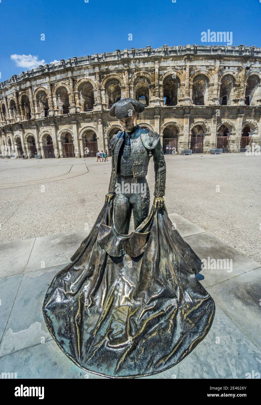 Skulptur des Stierkampfes Nimeño II. Im römischen Amphitheater Arena von Nîmes, Nimes; Abteilung Gard, Region Okzitanien, Südfrankreich Stockfoto