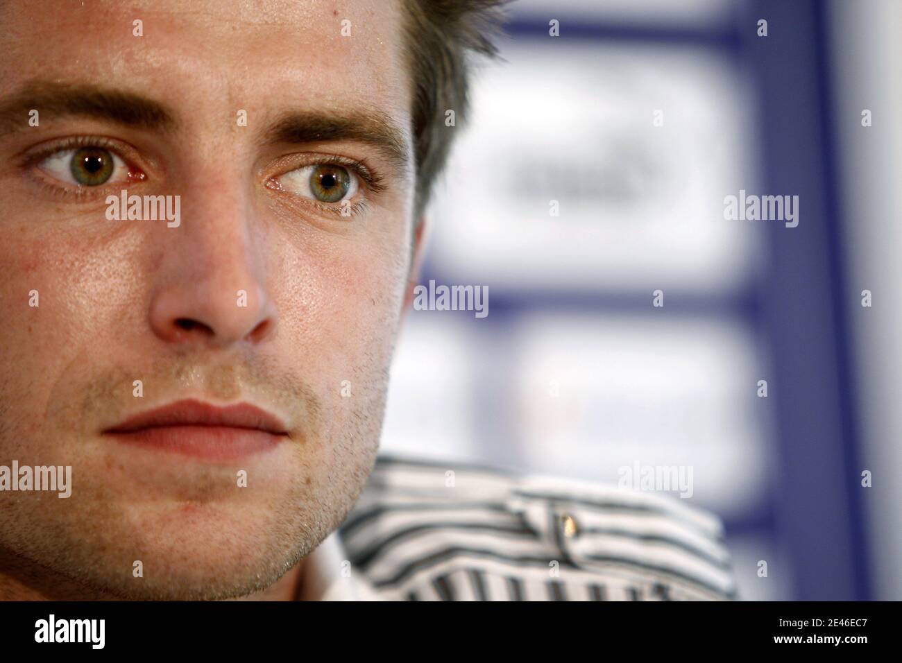 Girondins de Bordeaux neuer Torwart Cedric Carrasso bei seiner offiziellen Präsentation in Bordeaux, Frankreich am 30. Juni 2009. Foto von Patrick Bernard/Cameleon/ABACAPRESS.COM Stockfoto