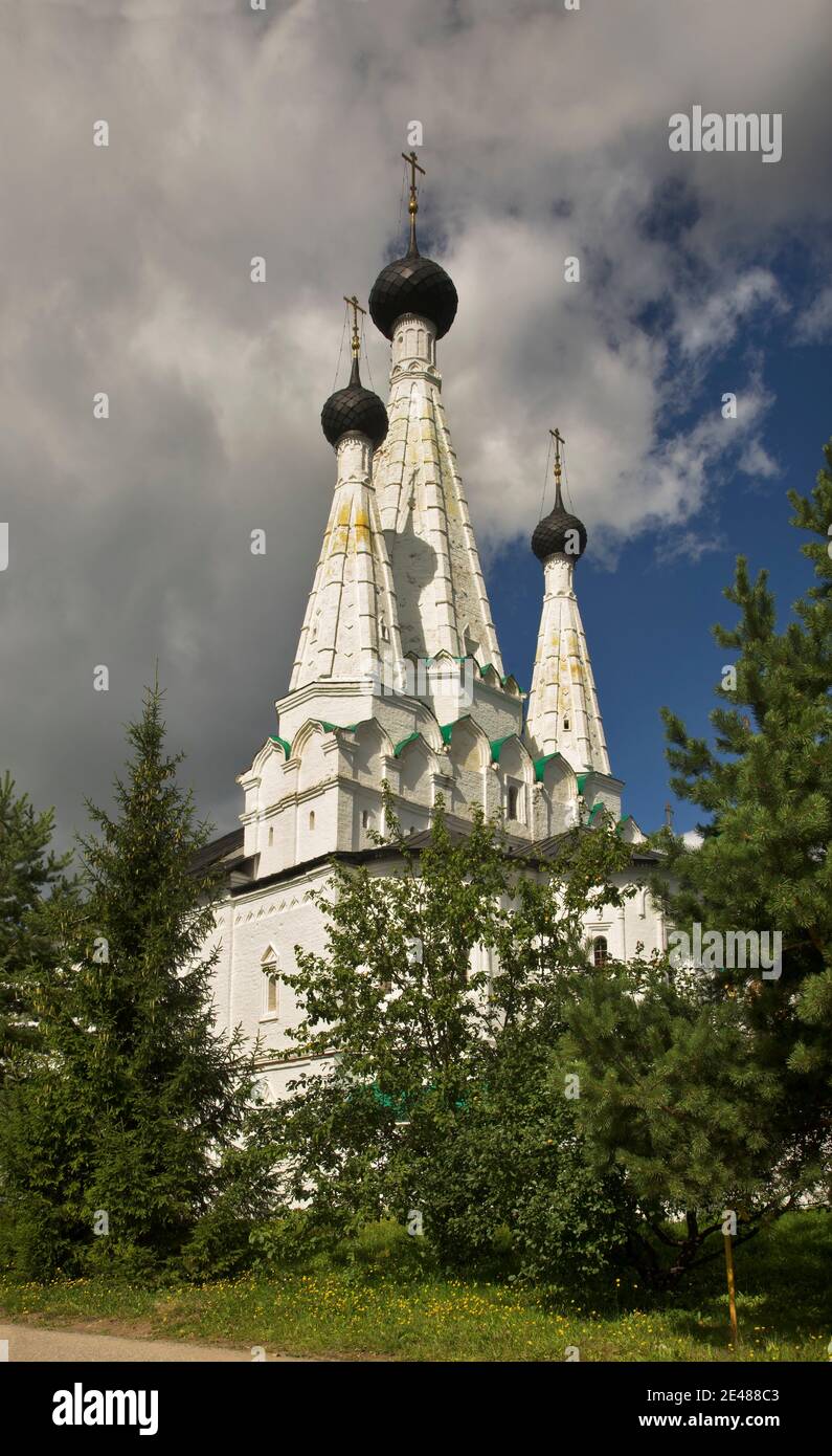 Kirche der Himmelfahrt der Seligen Jungfrau Maria - wundersame (Divnaja) Kirche im Kloster des Heiligen Alexis (Aleksejewski Kloster) in Uglitsch. Russland Stockfoto