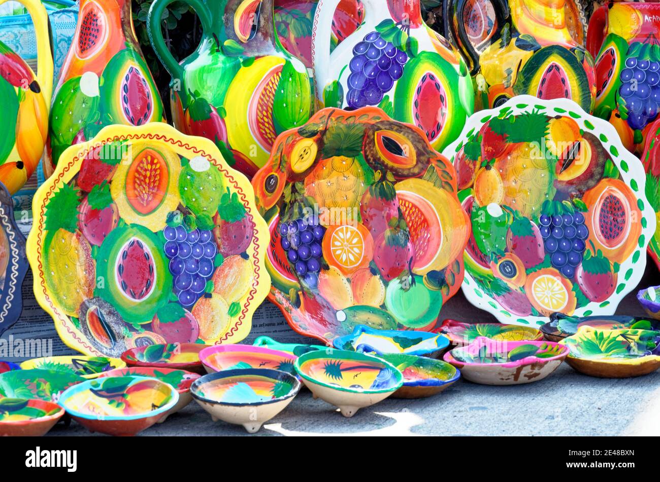 Keramik Keramik, Geschirr, Steingut, Geschirr, handwerklich - Acapulco  Flohmarkt Guererro Staat, Mexiko Stockfotografie - Alamy