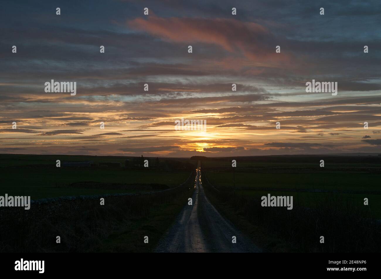 Sonnenuntergang aus der Nähe von Mey, Caithness, Schottland, Großbritannien Stockfoto