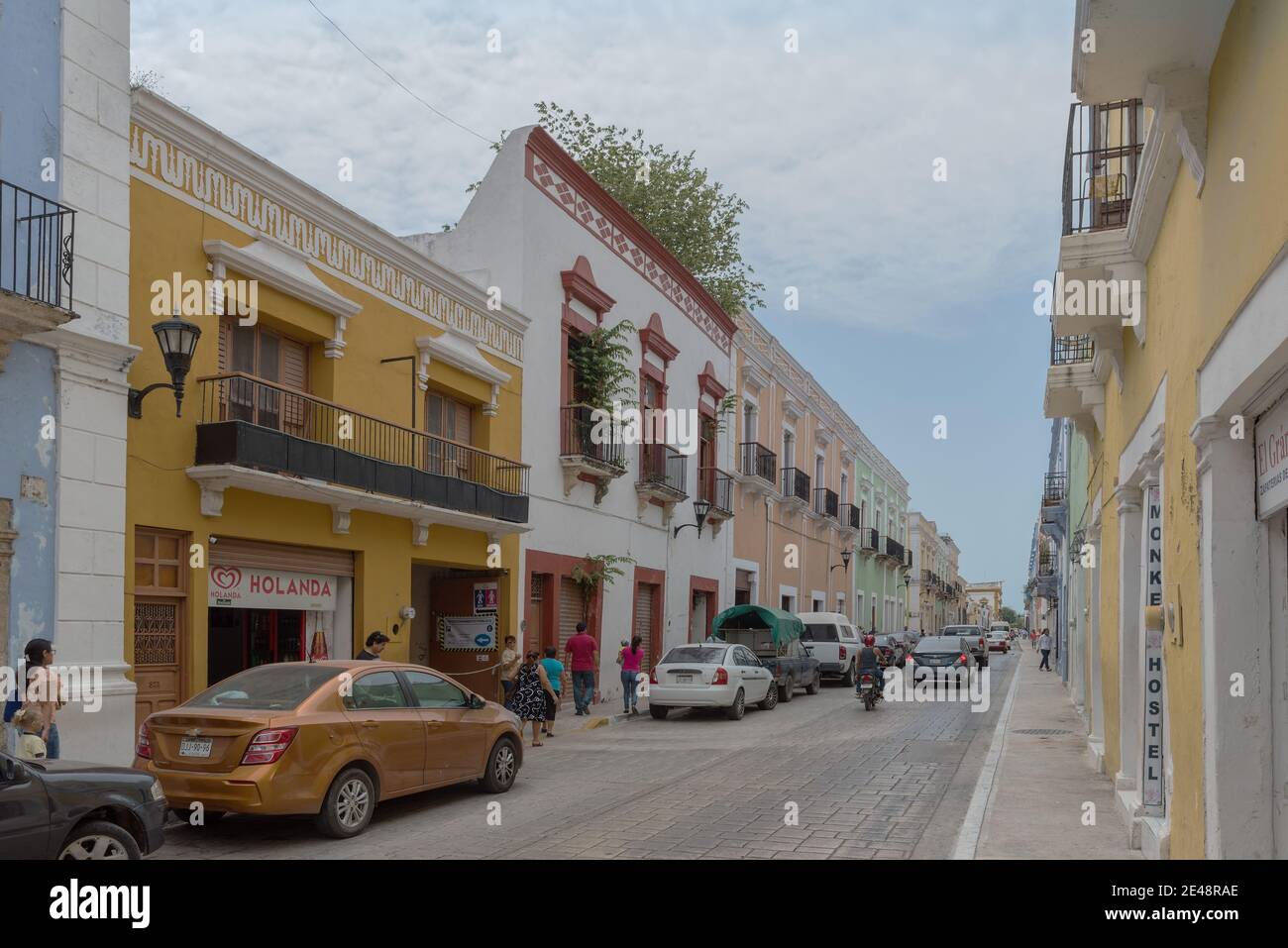Fußgänger auf der Straße in Campeche City Mexiko Stockfoto