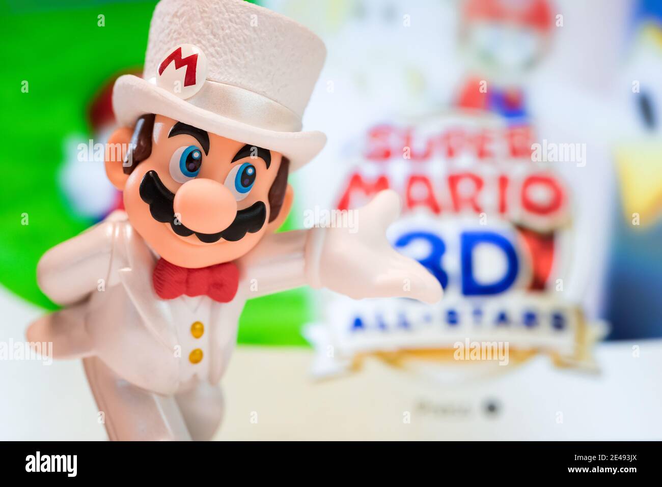 MOSKAU, RUSSLAND - 22. August 2020: Super Mario Bros Figur Charakter.Super Mario ist eine japanische Plattform Videospiel-Serie und Medien-Franchise erstellt b Stockfoto