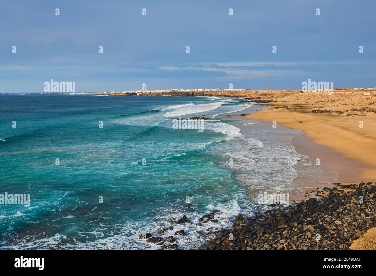Playa del Castillo Strand bei Sonnenuntergang, Playa del Aljibe de la Cueva, Fuerteventura, Kanarische Inseln, Spanien Stockfoto