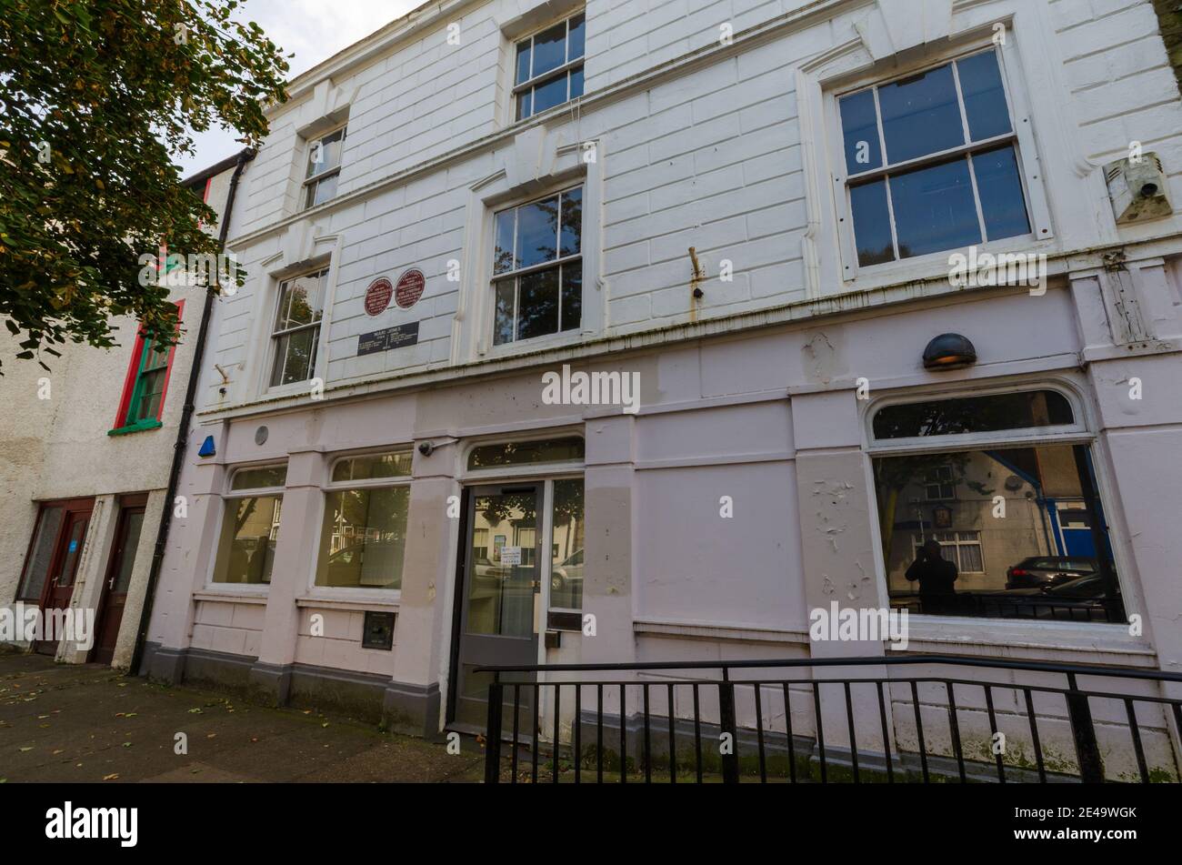 Bala; Großbritannien: 20. Sep 2020: Eine dauerhaft geschlossene Niederlassung der Barclays Bank an der High Street. Es war einst die Heimat von Rev Thomas Charles und ist, wo Maria Stockfoto Bala; Großbritannien: 20. Sep 2020: Eine dauerhaft geschlossene Niederlassung der Barclays Bank an der High Street. Es war einst die Heimat von Rev Thomas Charles und ist, wo Maria Stockfoto