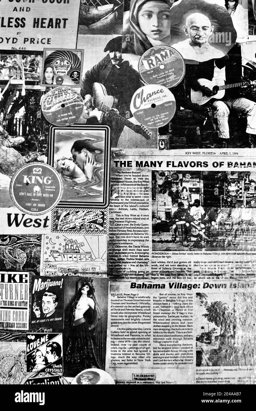 Entkoppelung alter Zeitungen und anderer Erinnerungsstücke an der Wand in der Blue Heaven Bar im historischen Key West, Florida Stockfoto