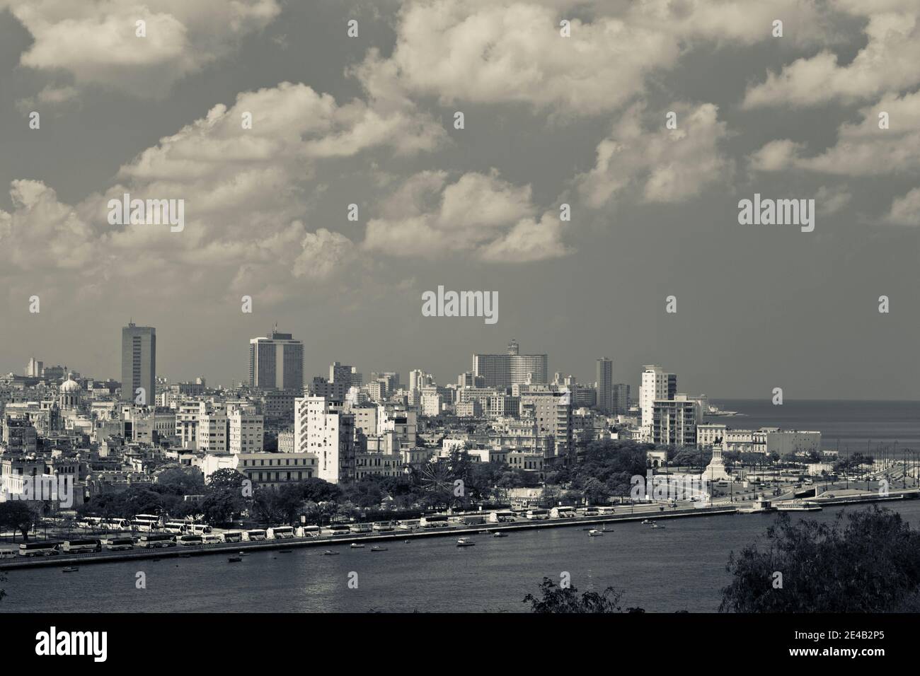 Erhöhte Ansicht einer Stadt, Havanna, Kuba Stockfoto