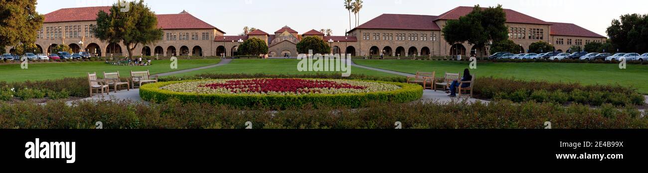 Die Vorderseite der Stanford University in Palo Alto, Santa Clara County, Kalifornien, USA Stockfoto