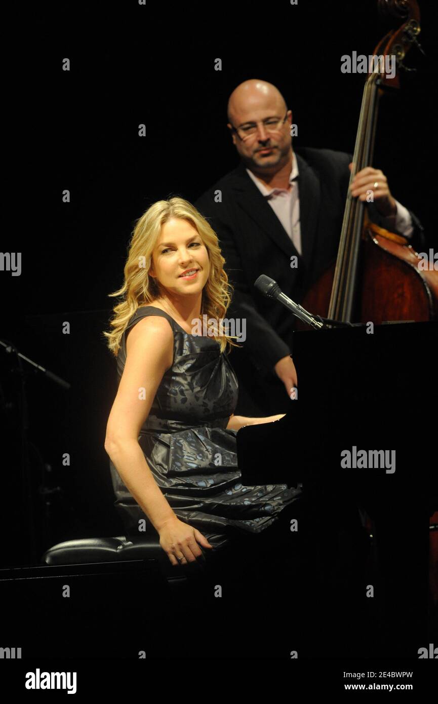 Diana Krall tritt am 17. September 2009 im L'Olympia in Paris auf. Foto von Mousse/ABACAPRESS.COM Stockfoto