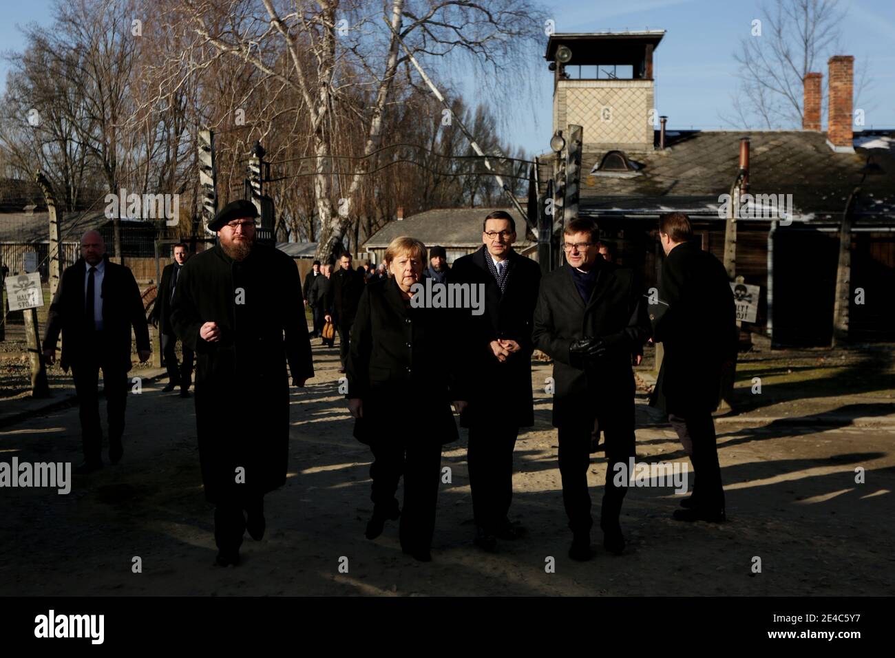 OSWIECIM, POLEN - 6. DEZEMBER 2019: Angela Merkels Besuch im ehemaligen Nazi-Konzentrationslager Auschwitz-Birkenau. Stockfoto