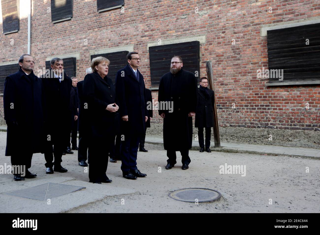 OSWIECIM, POLEN - 6. DEZEMBER 2019: Angela Merkels Besuch im ehemaligen Nazi-Konzentrationslager Auschwitz-Birkenau. Stockfoto