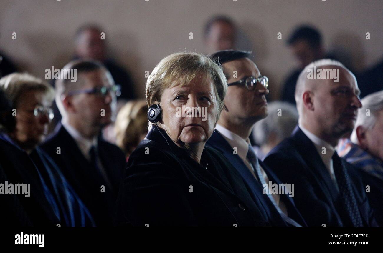 OSWIECIM, POLEN - 6. DEZEMBER 2019: Angela Merkels Besuch im ehemaligen Nazi-Konzentrationslager Auschwitz-Birkenau. Stockfoto