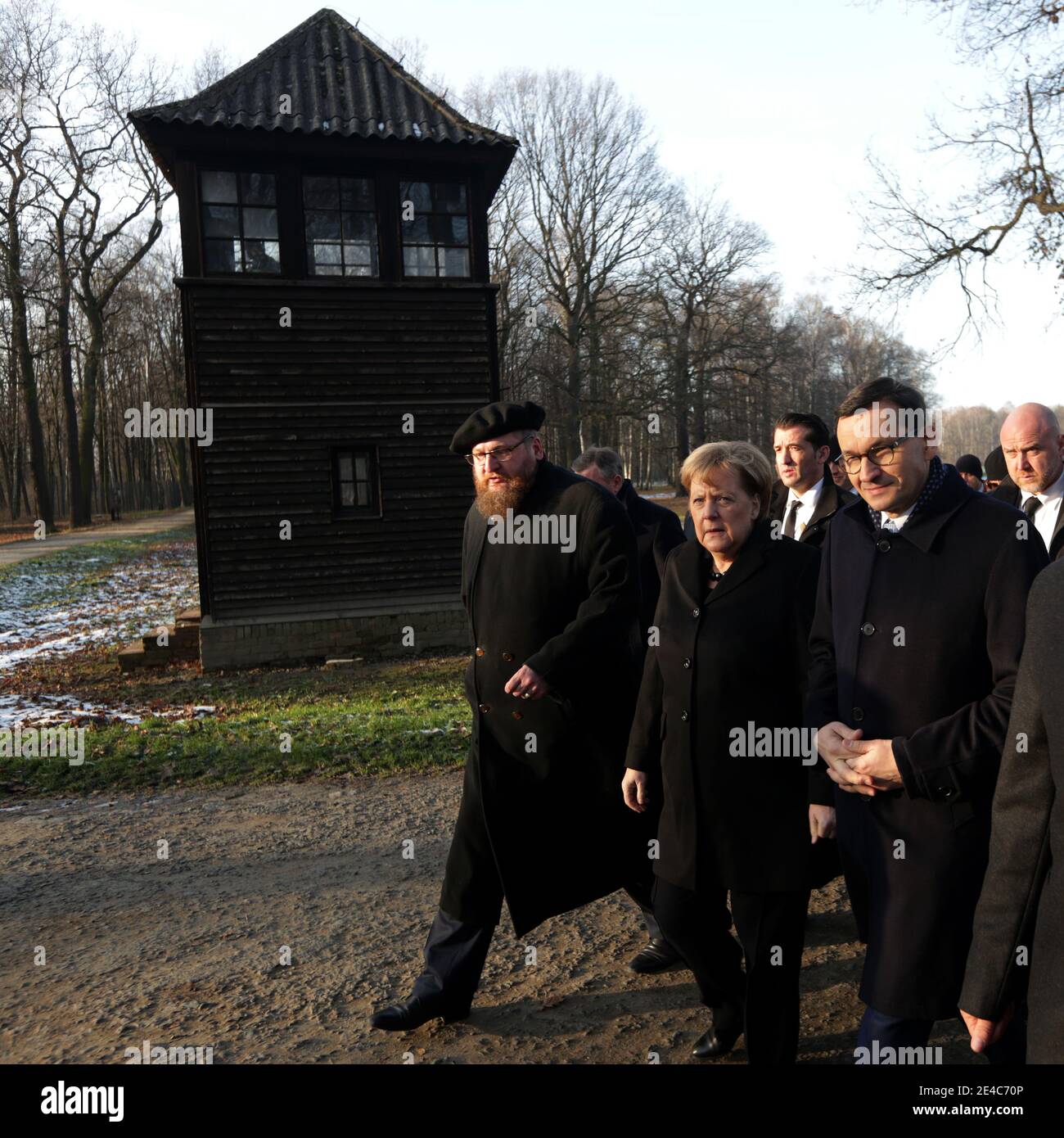 OSWIECIM, POLEN - 6. DEZEMBER 2019: Angela Merkels Besuch im ehemaligen Nazi-Konzentrationslager Auschwitz-Birkenau. Stockfoto