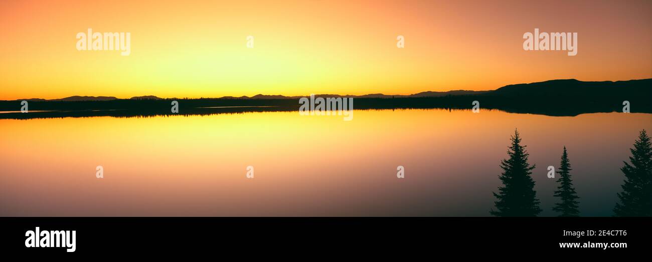 Sonnenaufgang über Jenny Lake, Grand Teton National Park, Wyoming, USA Stockfoto