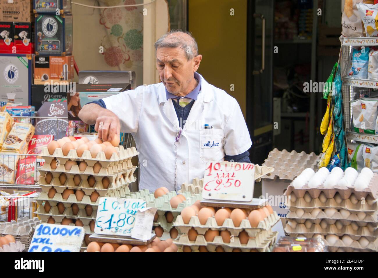 Allgemeine Ladenanzeige, Naples Markt Stockfoto