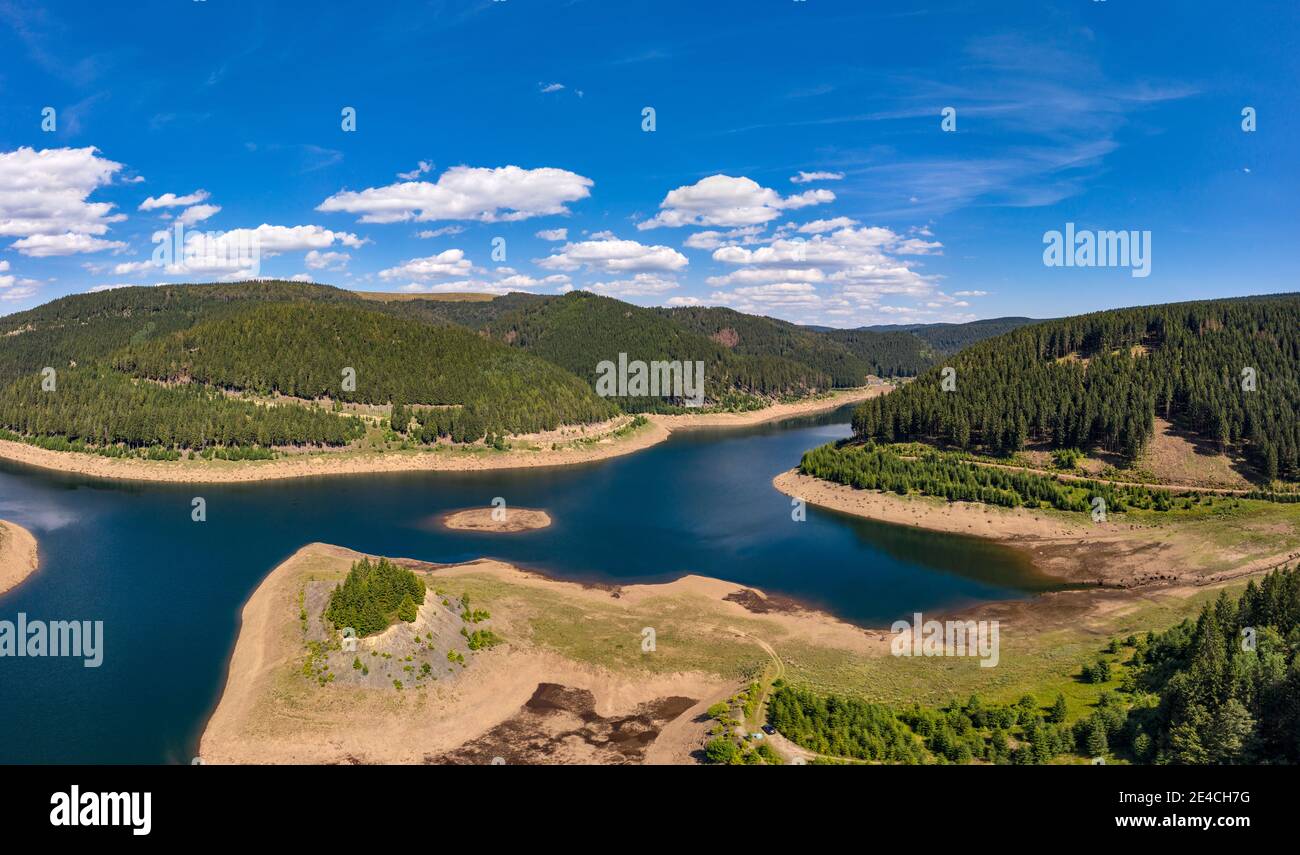 Deutschland, Thüringen, Goldenthal, Damm, Wald, Luftaufnahme Stockfoto