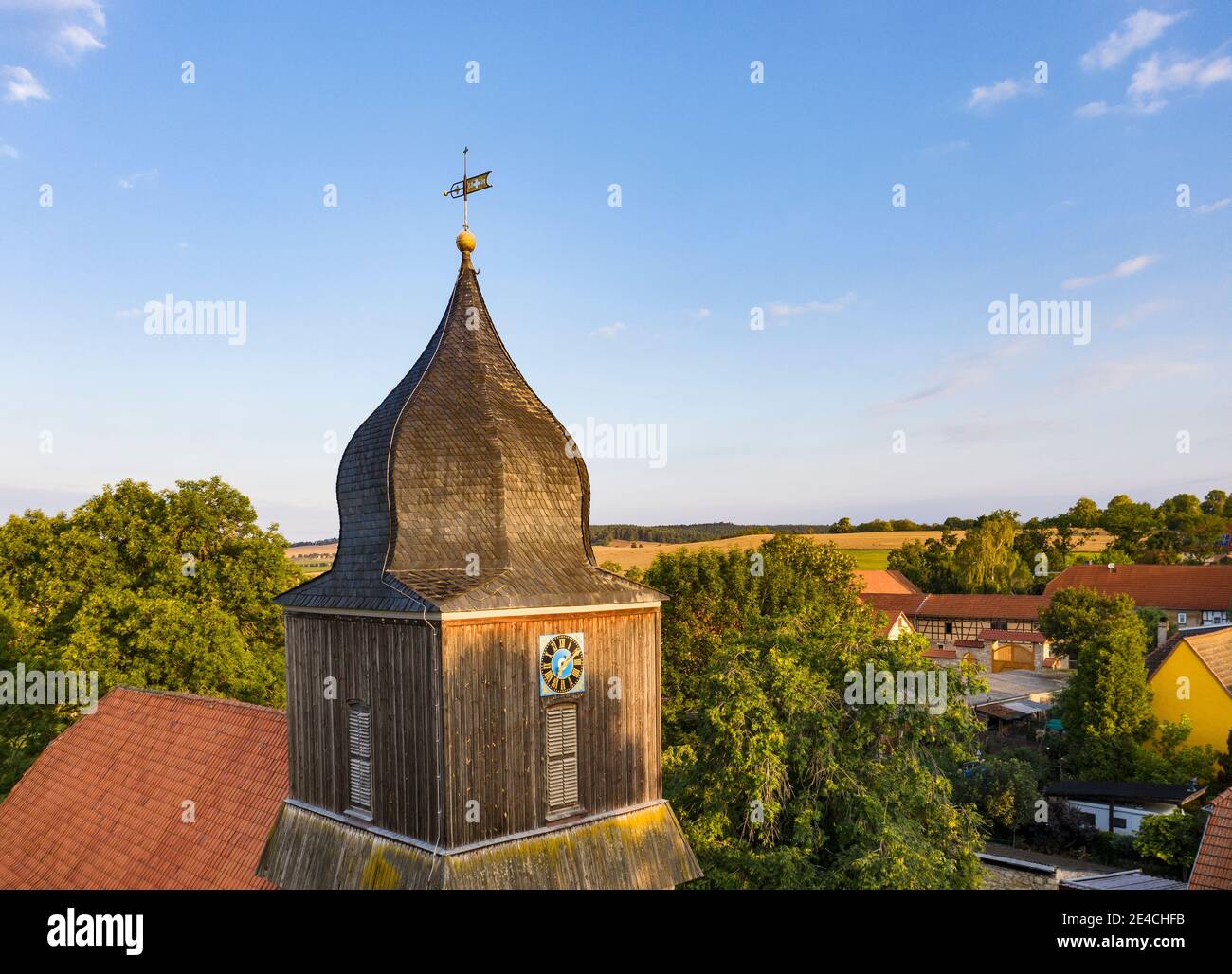 Deutschland, Thüringen, Stadtilm, nahe Winde, Kirchturm, Dorf, Luftbild Stockfoto