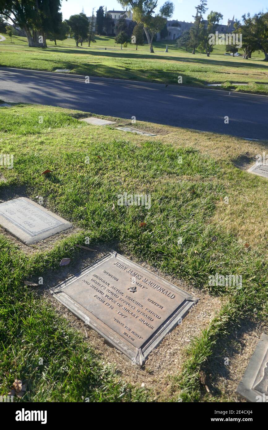 Glendale, Kalifornien, USA 18. Januar 2021 EIN allgemeiner Blick auf die Atmosphäre des Grabes des Stimmschauspielers Jimmy MacDonald im Forest Lawn Memorial Park am 18. Januar 2021 in Glendale, Kalifornien, USA. Foto von Barry King/Alamy Stockfoto Stockfoto