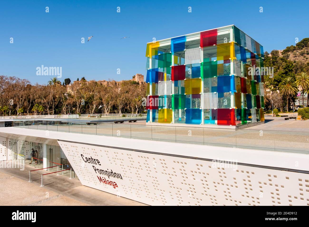 Centre Pompidou Museum Kunstzentrum, Muelle Uno. Strandpromenade am Hafen, Malaga Stadt. Costa del Sol, Andalusien. Südspanien, Europa Stockfoto
