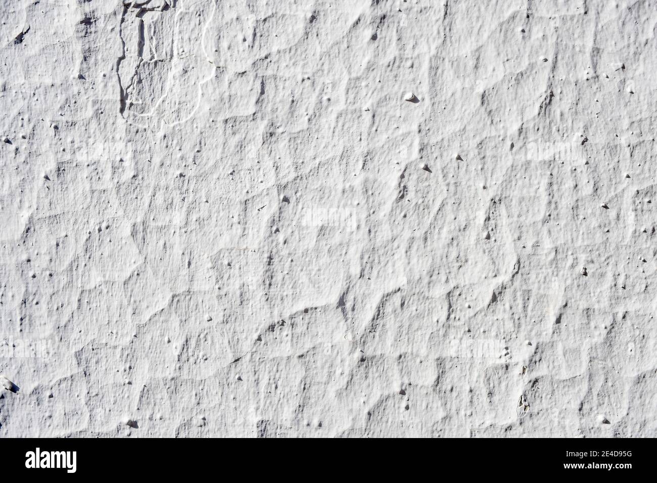 Weiße Mauer bei typisch weißem Dorf Mijas. Costa del Sol, Provinz Malaga. Andalusien, Südspanien Europa Stockfoto