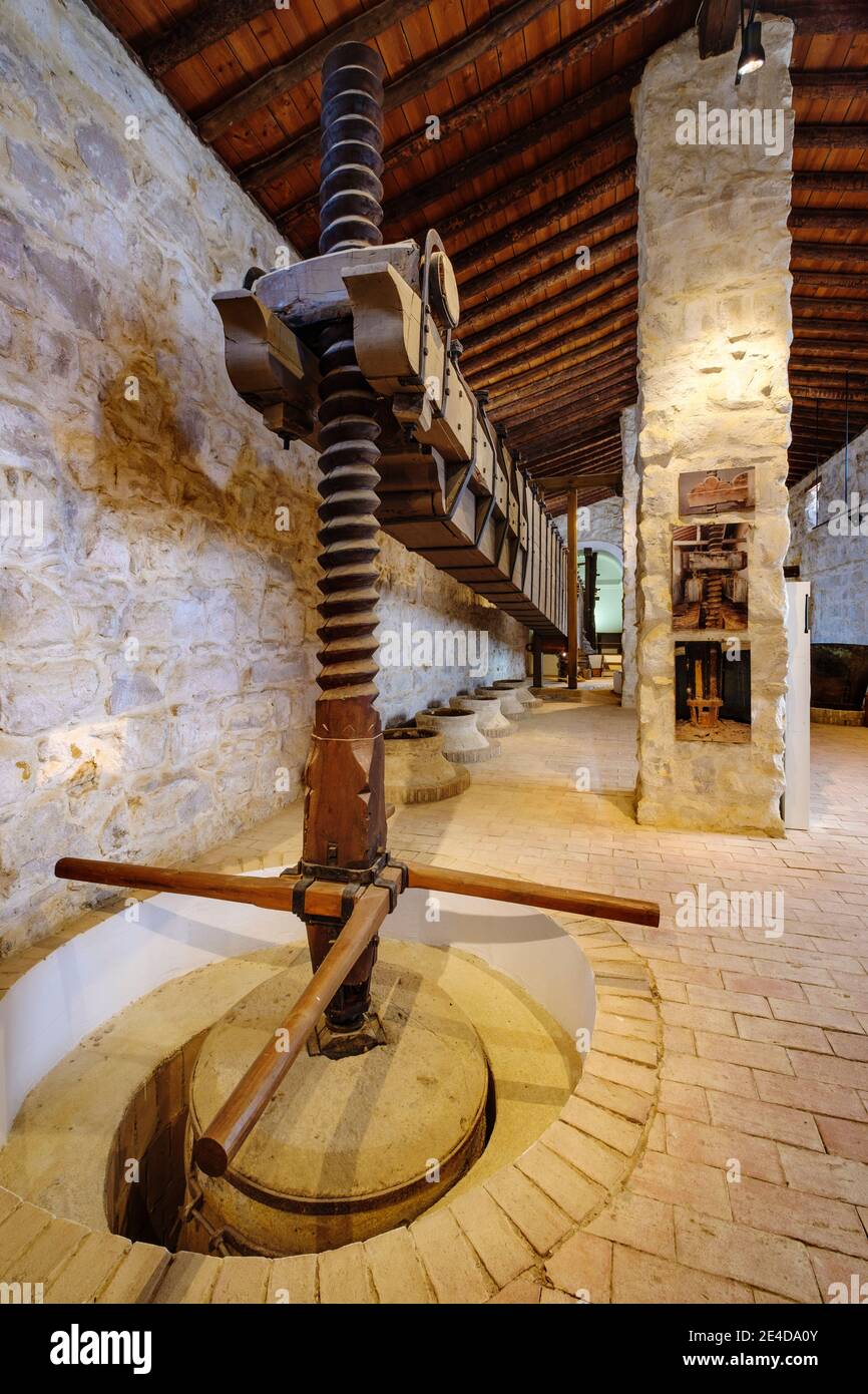 Torre Press, Museo de la Cultura del Olivo. Museum Kulturgeschichte des Olivenbaums, Puente del Obispo. Baeza, Provinz Jaen, Andalusien, Süd Sp Stockfoto