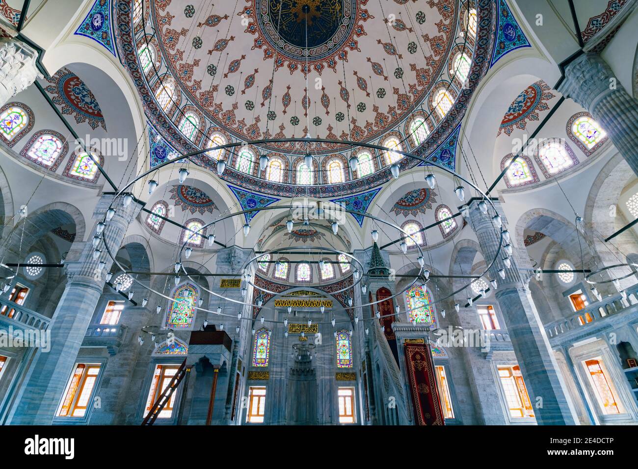 Kuppel der Sokolu Mehmet Pasa Moschee in Beyoglu Istanbul Stockfoto
