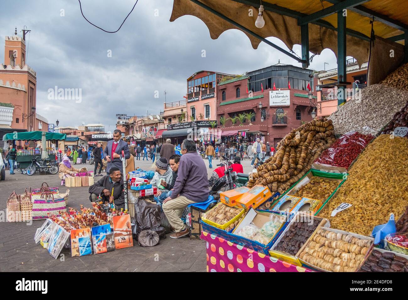 Marrakech Souk & Jemaa el-Fnaa Platz und Marktplatz in Marrakesch Medina Viertel, Stockfoto