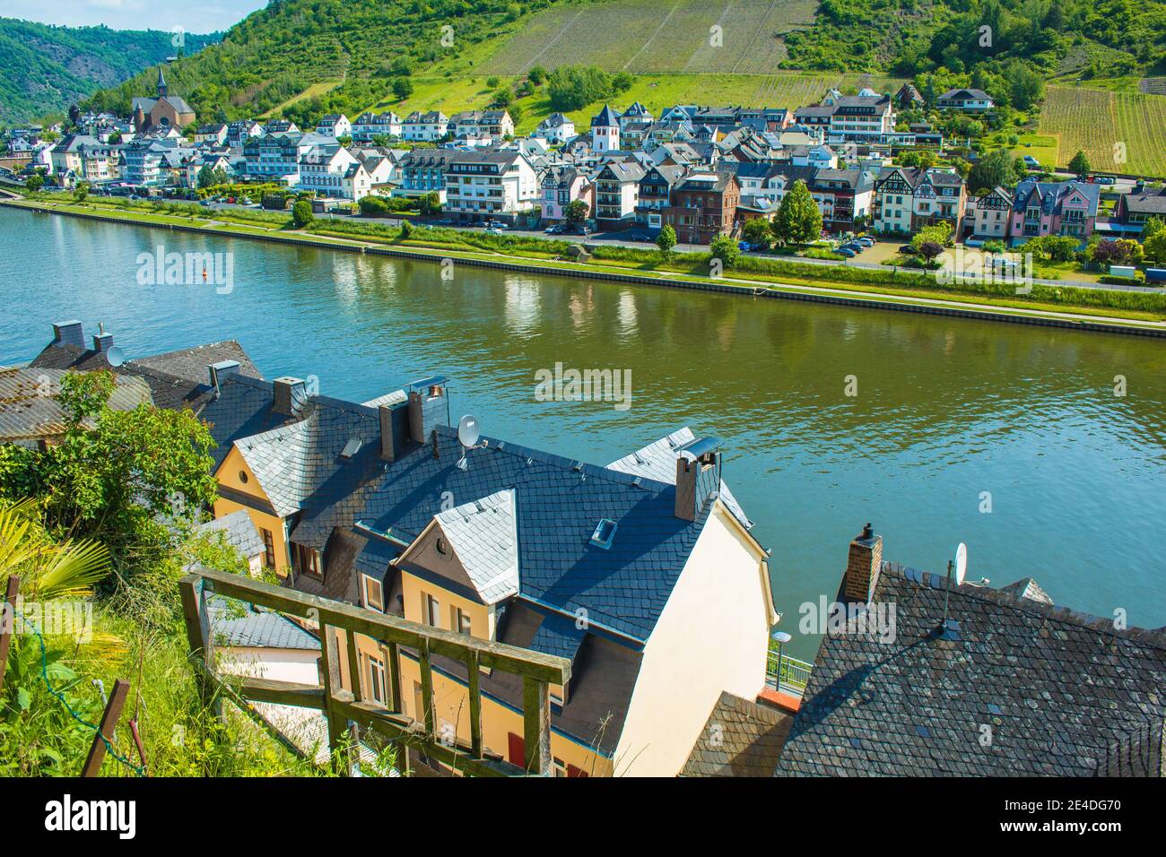 Stadt An Der Mosel Rätsel Cochem Bei Mosel Stockfotos und -bilder Kaufen - Alamy