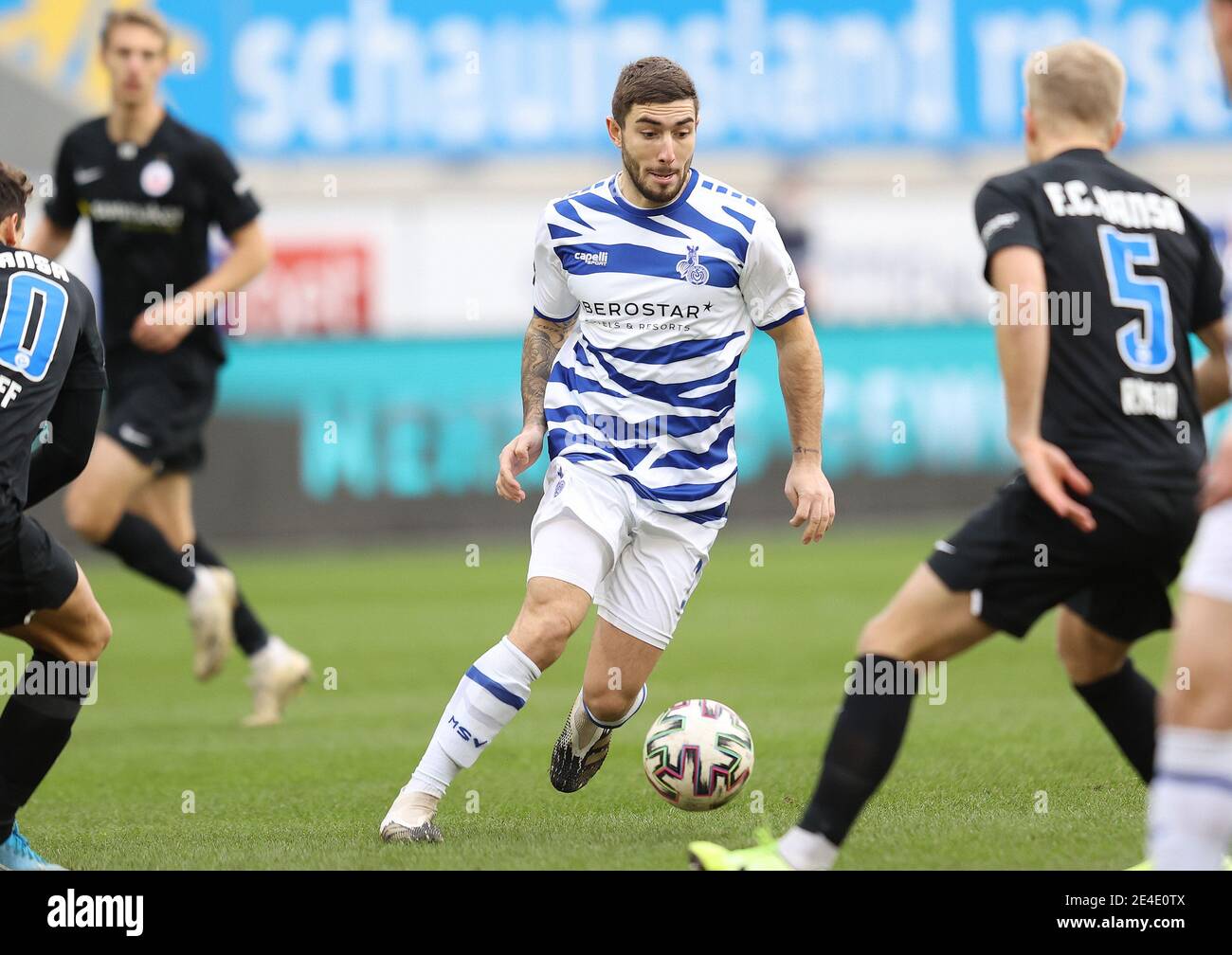 firo: 23.01.2021 Fuvuball: Fußball: 3. Bundesliga-Saison 2020/21 MSV Duisburg - Hansa Rostock Marlon Frey. MSV weltweit Stockfoto